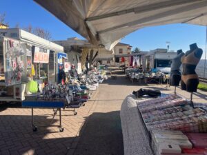 Mercato quindicinale a Montieri: l’idea di FIVA-Confcommercio convince il Comune